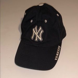 Yankees ball cap